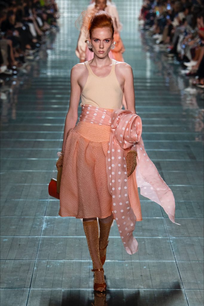 living coral color of the year 4