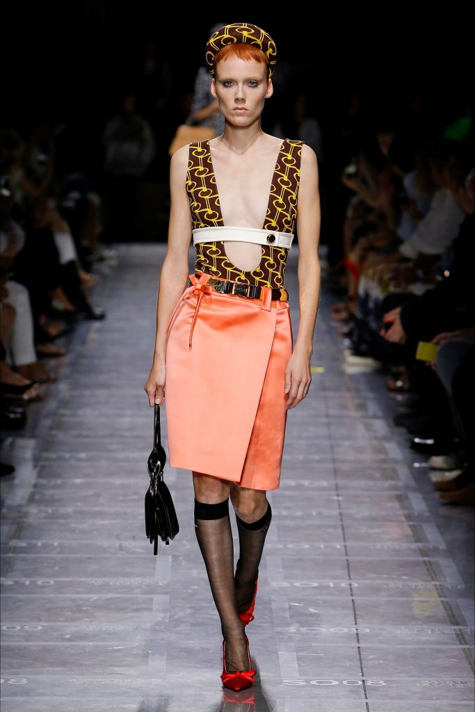 living coral color of the year 5